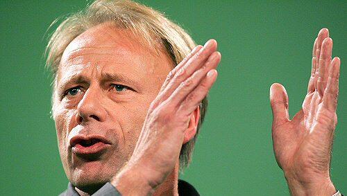 "Die CSU ist eine Anti-Europa-Partei": Jürgen Trittin im Interview "Die CSU ist eine Anti-Europa-Partei": Jürgen Trittin im Interview