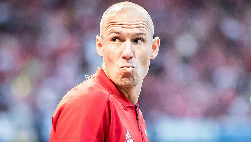 Arjen Robben wird dem FC Bayern für zwei bis drei Wochen fehlen. Arjen Robben wird dem FC Bayern für zwei bis drei Wochen fehlen.