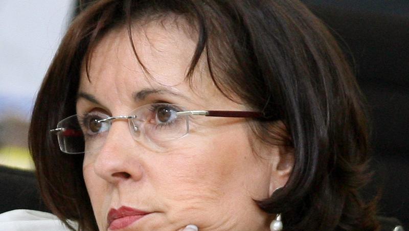 Zweimal gescheitert genügt: Andrea Ypsilanti will nicht mehr Regierungschefin werden Zweimal gescheitert genügt: Andrea Ypsilanti will nicht mehr Regierungschefin werden
