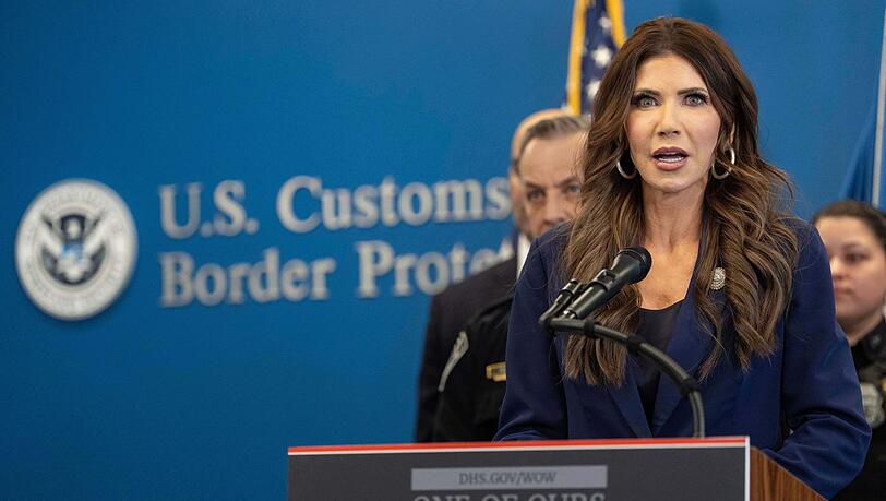 Als erste Ministerin der aktuellen Trump-Regierung muss US-Heimatschutzministerin Kristi Noem gehen. (Archivfoto)