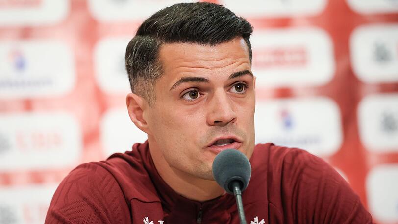 Xhaka gibt nun zu: Die Impfbestätigung war erworben. Xhaka gibt nun zu: Die Impfbestätigung war erworben.