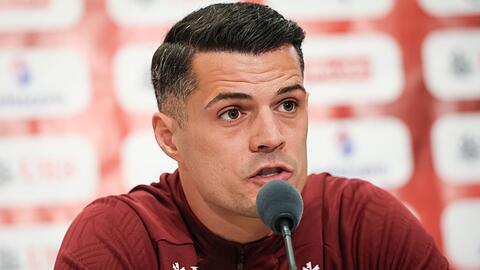 Xhaka gibt nun zu: Die Impfbest&auml;tigung war erworben.
