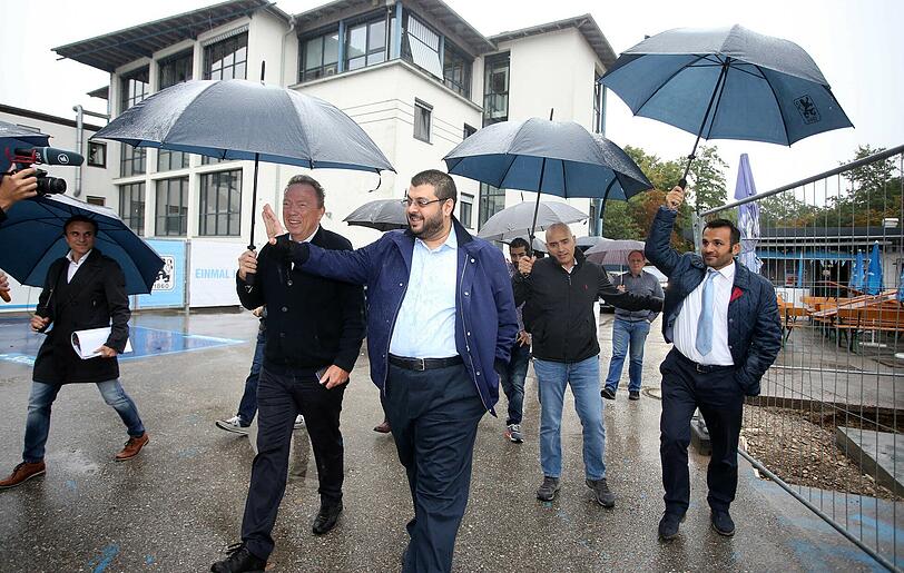 Ismaik besuchte am Samstag die Geschäftsstelle - die Bilder.
