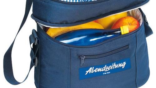 Mit der tollen AZ-Tasche sind Sie perfekt ausgestattet für das Klassik Open Air.