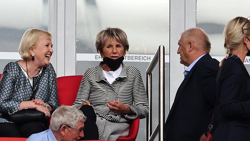 Gattin des verstorbenen Bombers: Uschi Müller.