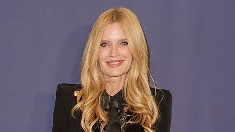 Mirja du Mont wurde durch ihre Ehe mit Schauspieler Sky du Mont bekannt. In der RTL-Show "Ich bin ein Star - Holt mich hier raus!" will sie zeigen, was in ihr steckt.