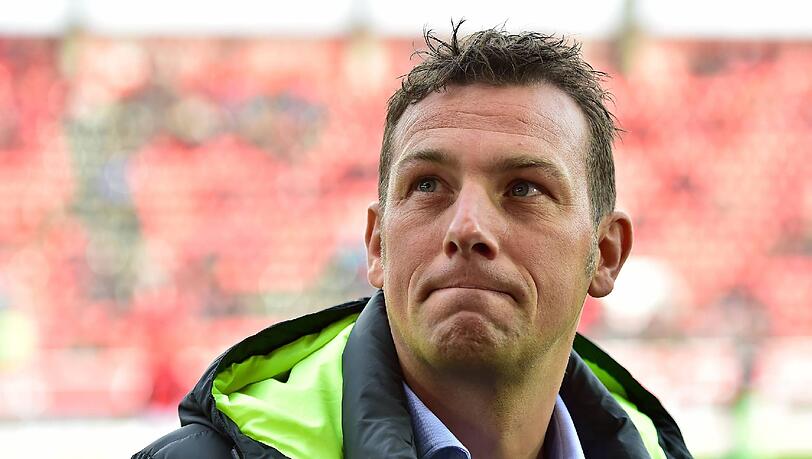 Heiß begehrt bei gleich mehreren Bundesligisten: Markus Weinzierl Heiß begehrt bei gleich mehreren Bundesligisten: Markus Weinzierl