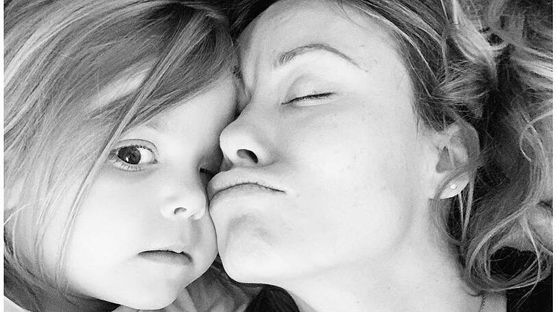 Die kleine Daisy mit ihrer Mutter Olivia Wilde