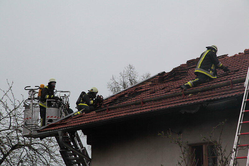 Ebersberg: Großbrand: Bauernhof geht in Flammen auf - Bayern - Abendzeitung München