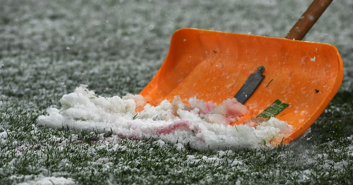 Schnee-und-Eis-Frauen-Spiel-Jena-gegen-Bayern-abgesagt