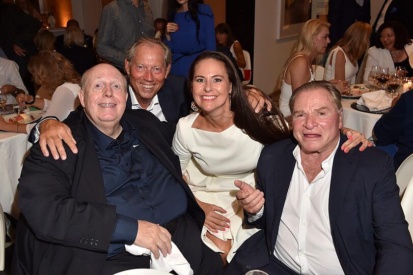 Reiner Calmund, Prof. Werner Mang und Doris Melchor mit Fritz Wepper