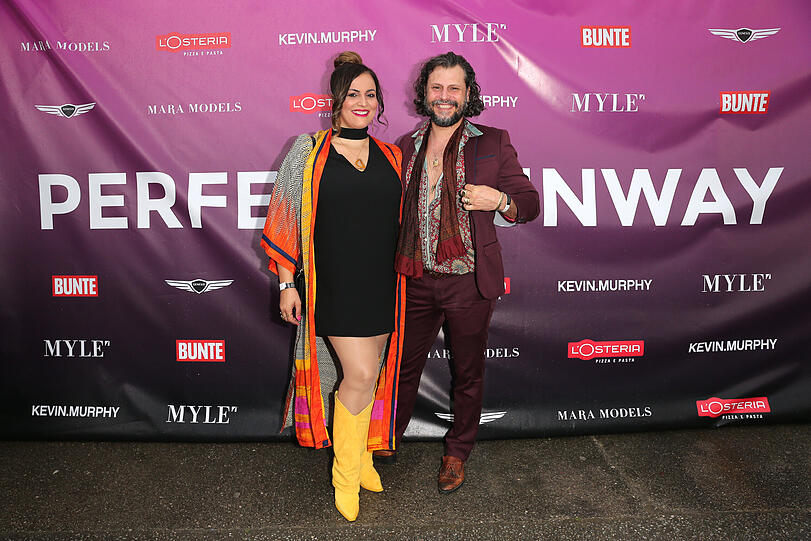 Saina Bayatpour und Manuel Cortez
