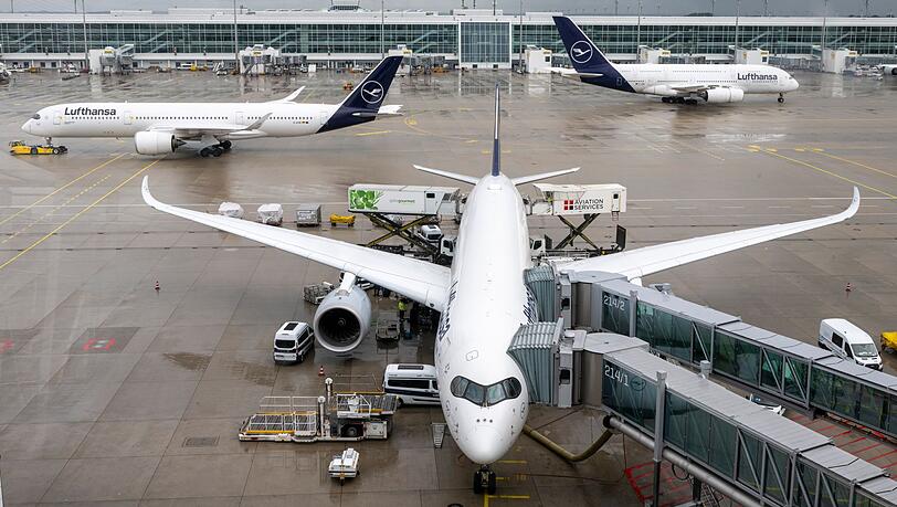 Das Terminal 2 des Münchner Flughafens soll bis Ostern deutlich mehr Abfertigungskapazität zur Verfügung haben. (Archivbild)