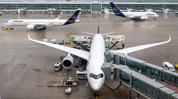Das Terminal 2 des Münchner Flughafens soll bis Ostern deutlich mehr Abfertigungskapazität zur Verfügung haben. (Archivbild)