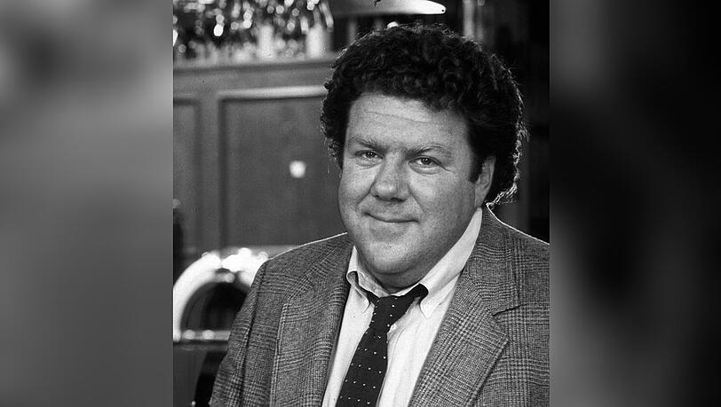 George Wendt spielte in allen Staffeln, von 1982 bis 1993, in der Kult-Sitcom "Cheers" mit.