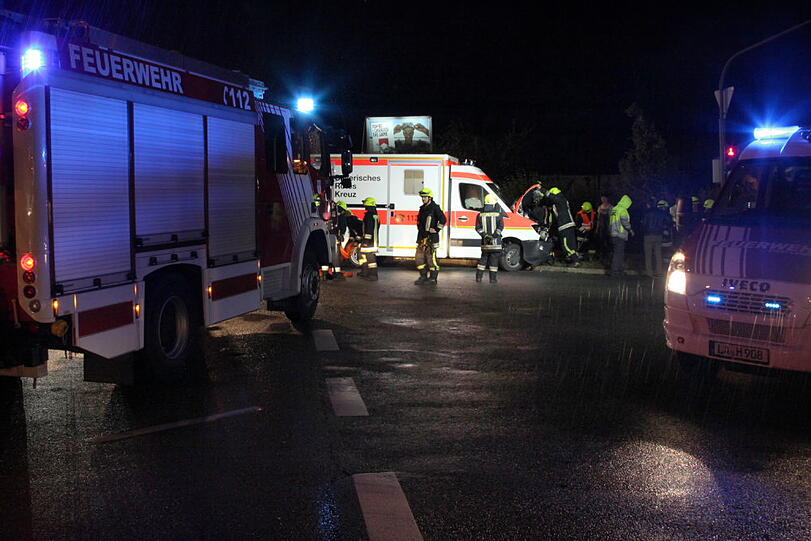 Crash mit Rettungswagen: Bilder aus Landshut!