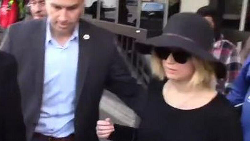 Das Liebesleben von Jennifer Lawrence und Chris Martin gibt weiter Rätsel auf Das Liebesleben von Jennifer Lawrence und Chris Martin gibt weiter Rätsel auf