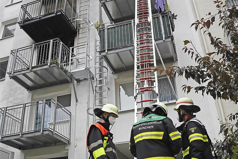 Bilder vom Feuerwehreinsatz in Obergiesing.