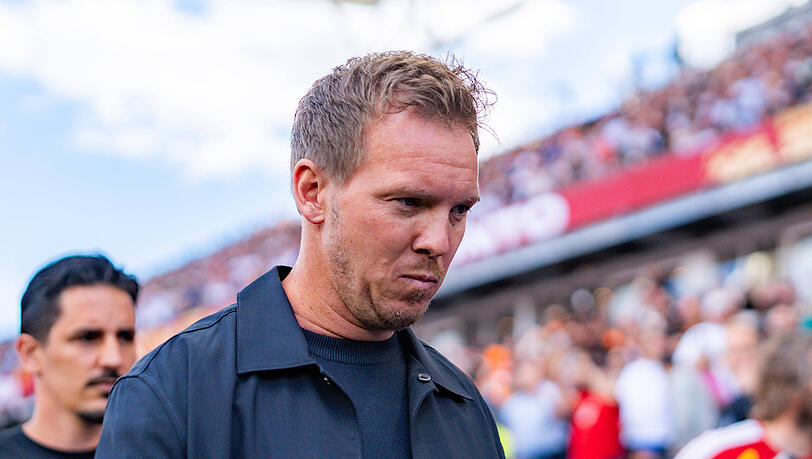 Trainer Julian Nagelsmann beim Spiel gegen die Elfenbeink&uuml;ste.