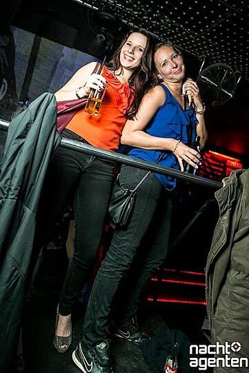 Feinsten Deep House und ausgelassene Stimmung gab es am Samstag im 8 Below. Mehr Fotos von dieser Party auf: www.nachtagenten.de