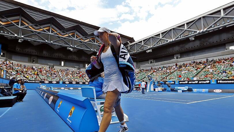 Abgang: Sabine Lisicki scheiterte in der Höllenhitze von Melbourne. Abgang: Sabine Lisicki scheiterte in der Höllenhitze von Melbourne.