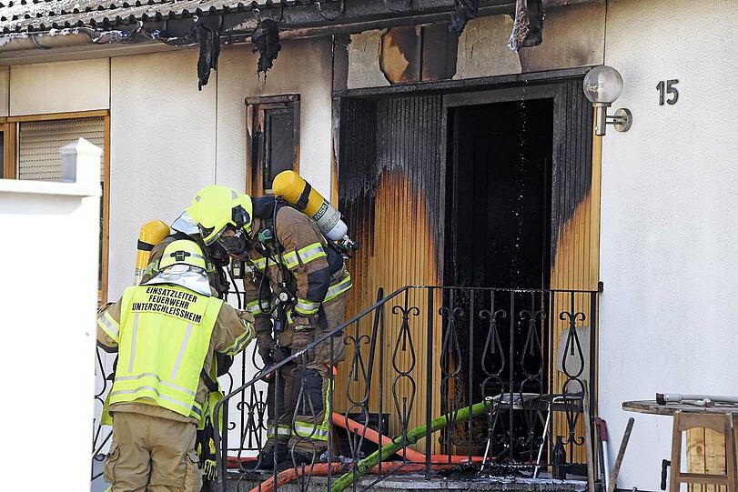 Bei einem Brand in Unterschleißheim wurde ein Wohnhaus komplett zerstört.