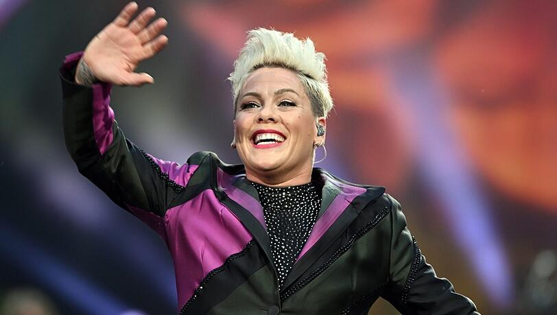 Sängerin Pink bei ihrem Konzert in Köln. Sängerin Pink bei ihrem Konzert in Köln.