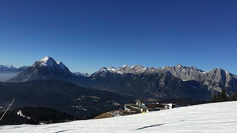Das Skigebiet in Seefeld begeistert mit tollen Ausblicken.