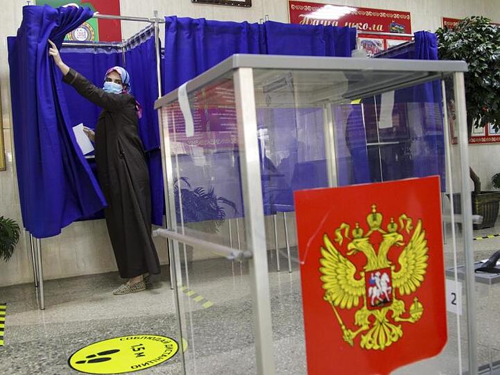 Tagelang stimmt die Menschen in Russland über die größte Verfassungsänderung der russischen Geschichte ab.
