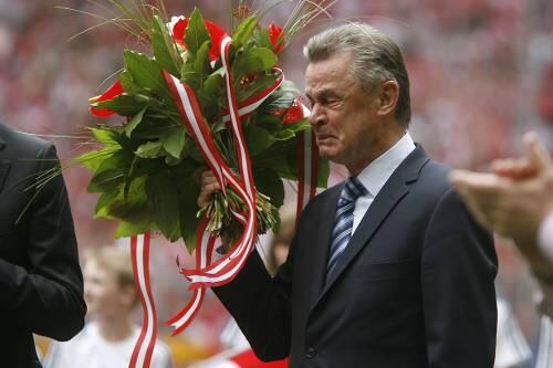 Beim Abschied von Bayern konnte er sich der Tränen nicht erwehren: Ottmar Hitzfeld.