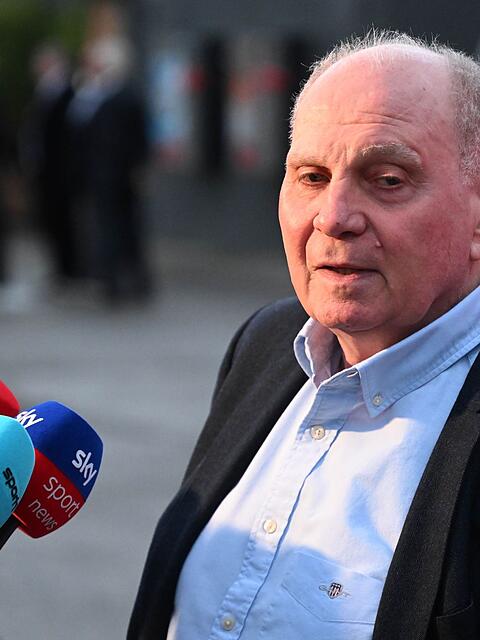 Ex-Manager Uli Hoeneß lieferte sich jüngst ein heftiges Verbalduell mit Lothar Matthäus.