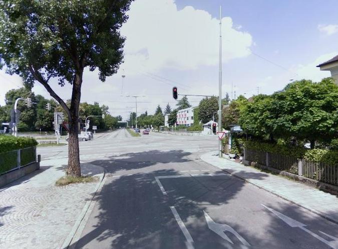 Die Kreuzung Menzinger Straße/Wintrichring
