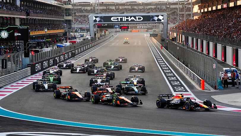 Max Verstappen verteidigt souverän die Pole. Max Verstappen verteidigt souverän die Pole.