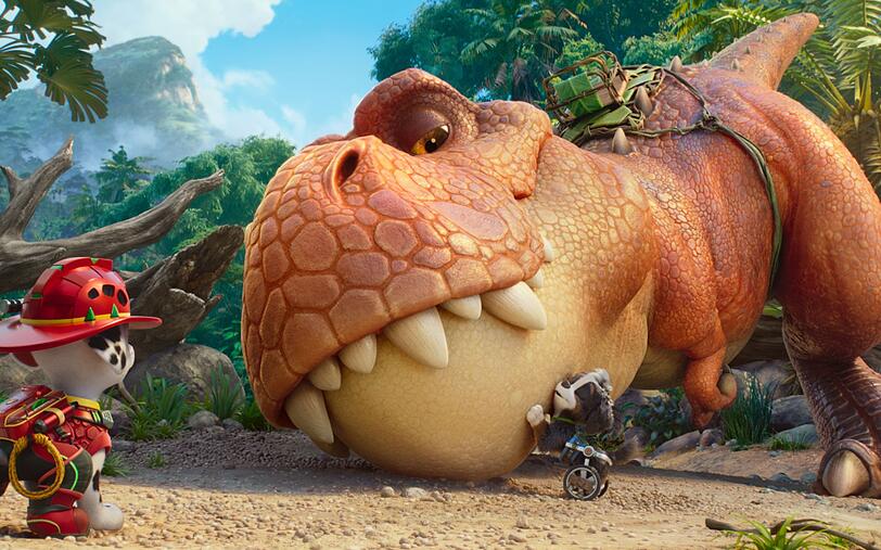 Feuerwehr-Dalmatiner Marshall staunt: Da ist ein Tyrannosaurus Rex und ein kleiner Hund, der zufällig auch Rex heißt. Feuerwehr-Dalmatiner Marshall staunt: Da ist ein Tyrannosaurus Rex und ein kleiner Hund, der zufällig auch Rex heißt.