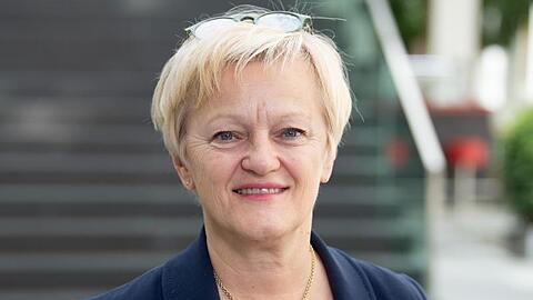 Ein Gericht hat Beschimpfungen gegen die Grünen-Politikerin Renate Künast wie "Stück Scheisse" als zulässig bewertet.