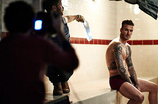 David Beckham in sexy Bademode.