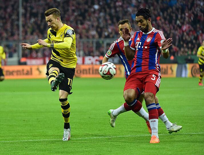 MEDHI BENATIA - NOTE 3 - Bekam nach Badstubers Verletzung den Vorzug vor Dante und verteidigte rechts in der Dreierkette. Ließ Reus und Co. kaum gewähren, war beim Gegentor aber nicht im Bilde.