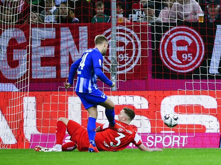 Hertha BSC ging zwar zunächst durch Pascal Köpke 1:0 in Führung, spielte in der Folge allerdings zu uninspiriert.