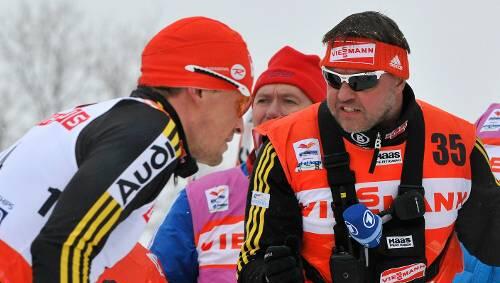 Nur die Männer machen Bundestrainer Jochen Behle (rechts) derzeit glücklich. Tobias Angerer (links) holte zum Abschluss der Nordischen WM Bronze über 50 Kilometer. Nur die Männer machen Bundestrainer Jochen Behle (rechts) derzeit glücklich. Tobias Angerer (links) holte zum Abschluss der Nordischen WM Bronze über 50 Kilometer.