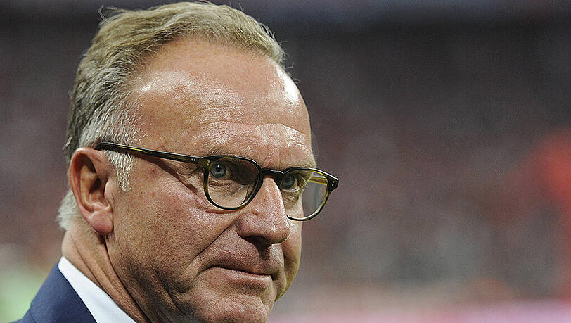 Not amused: Karl-Heinz Rummenigge hat gegen die Berichterstattung in den deutschen Medien zu den Transfers des FC Bayern gewettert. Not amused: Karl-Heinz Rummenigge hat gegen die Berichterstattung in den deutschen Medien zu den Transfers des FC Bayern gewettert.