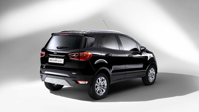 Die neue Heckansicht: Ohne das klobige Ersatzrad auf der Klappe wirkt der Ecosport deutlich harmonischer. Die neue Heckansicht: Ohne das klobige Ersatzrad auf der Klappe wirkt der Ecosport deutlich harmonischer.