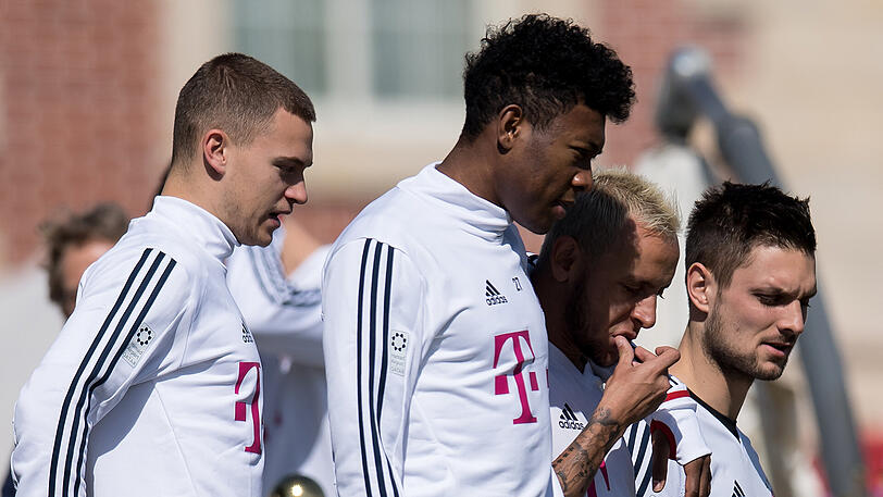 Schwitzen für den großen Triple-Traum: Klicken Sie sich durch die Trainings-Bilder vom Mittwoch.