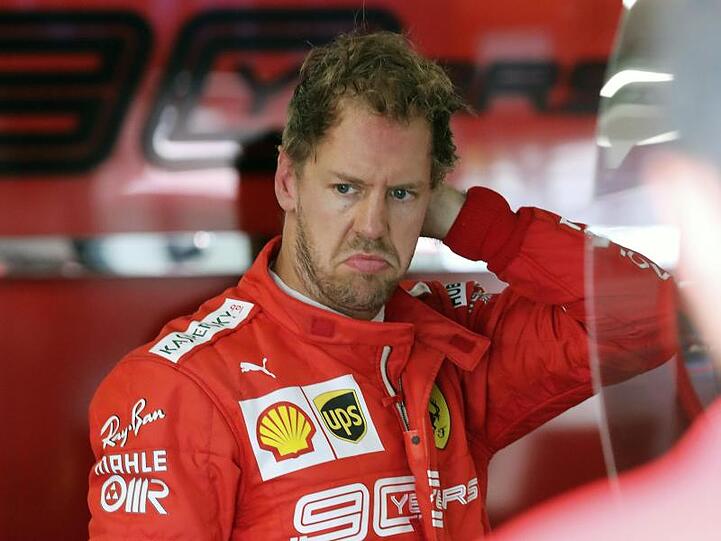 Ferrari-Star Sebastian Vettel wurde in Kanada mit einer Fünf-Sekunde-Strafe belegt.