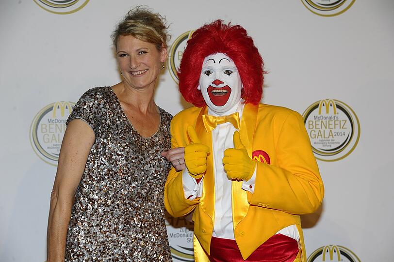 Auch Heike Meier-Henkel bekam ein Foto mit dem McDonald's-Clown