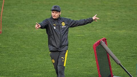 Trainer Edin Terzic bereitet Borussia Dortmund auf den Saison-Endspurt vor.