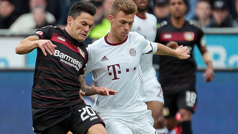 JOSHUA KIMMICH: Besonders in der Anfangsphase zeigte "Passspieler" Kimmich viele Fehlpässe. Kämpfte sich jedoch in die Partie und rückte nach dem Martínez Ausfall in die Innenverteidigung. Note 3