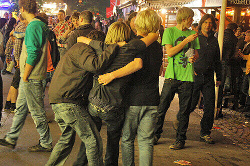 Vor allem Jugendliche unterschätzen die Wirkung von Alkohol.