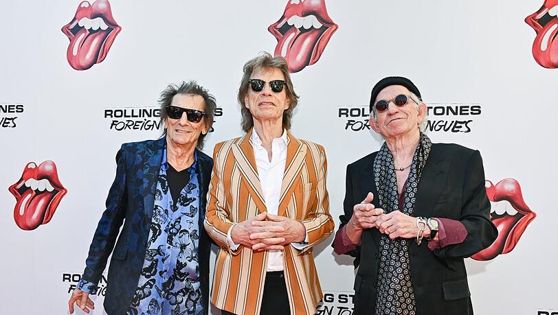 Ronnie Wood (links) Mick Jagger und Keith Richards kommen zur Vorstellung des Rolling Stones-Albums „Foreign Tongues“ in New York. Ronnie Wood (links) Mick Jagger und Keith Richards kommen zur Vorstellung des Rolling Stones-Albums „Foreign Tongues“ in New York.