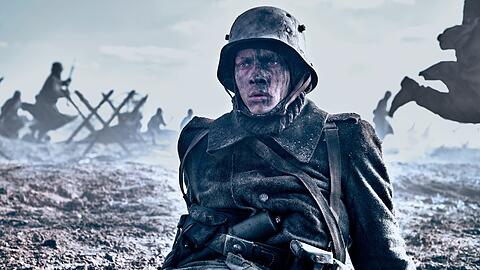 Felix Kammerer spielt den Soldaten Paul Bäumer in "Im Westen nichts Neues".