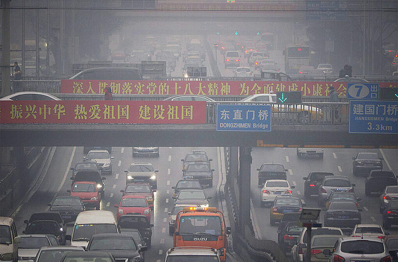 Smog und Abgase machen den chinesischen Städten zu schaffen.